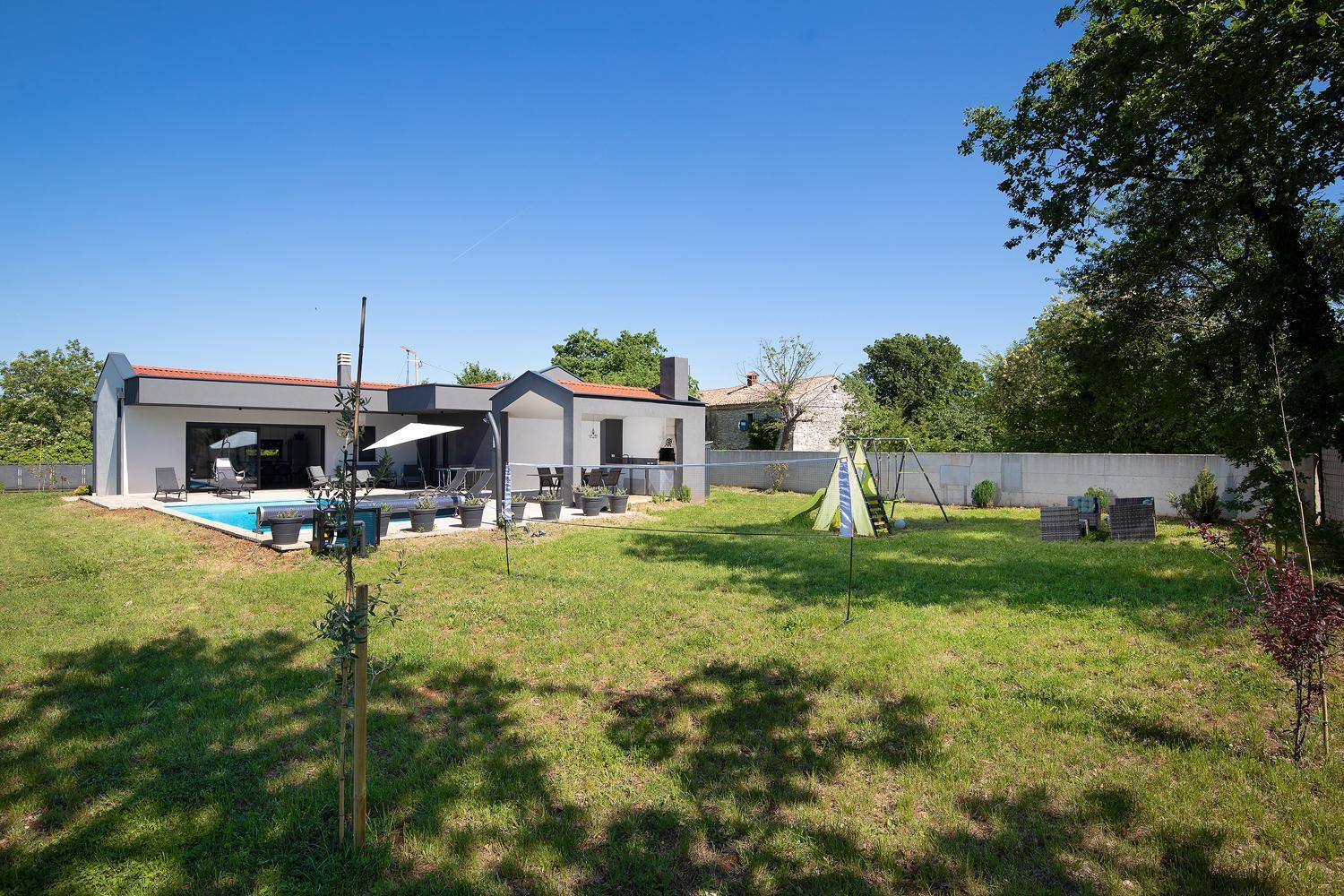 Vila Nora With Heated Pool Marcana Exterior photo